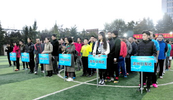 足球让人热血沸腾,足球让我们着迷