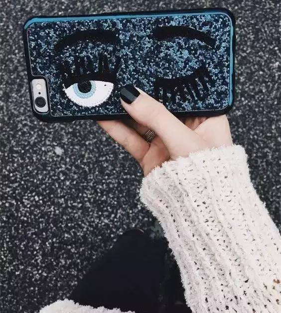 好看的手机壳推荐明星同款,明星们都用的手机壳超少女