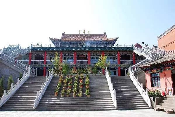 青海藏传佛教四大名寺路线,青海省藏传佛教北方四大寺院
