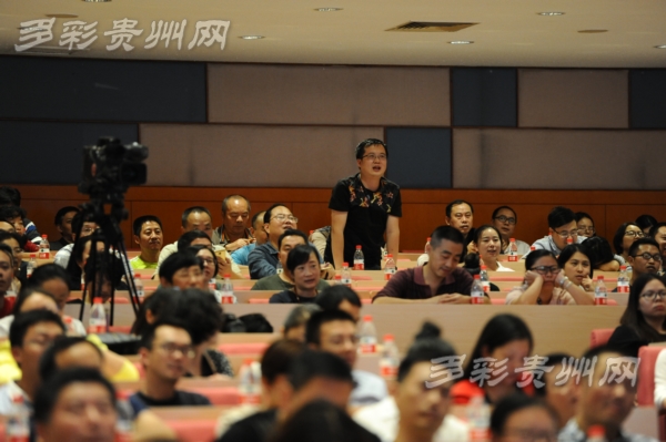 swift鍔卞織婕旇瑙嗛,swift鍔卞織婕旇