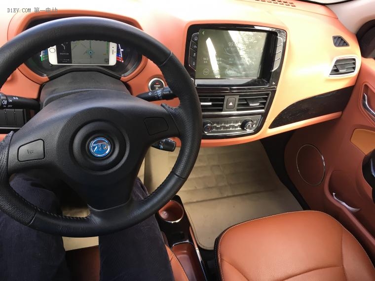 知豆电动车最新款d2s,知豆d2是代步车吗