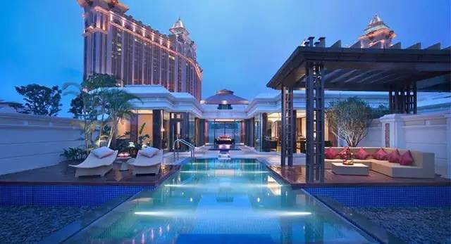 中国十大最受欢迎度假酒店排名 (中国最美最新的8家度假酒店)