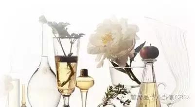 万圣奇葩说|一瓶称职的香水就该让女人神清气爽，让男人心神荡漾