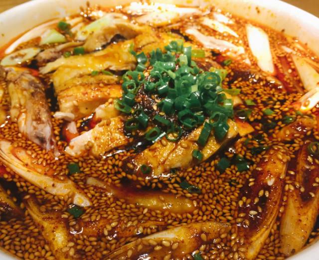 都是“厨房”先动的手，这是要搞事吗！？