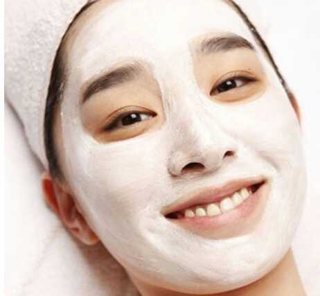 自制补水面膜干皮敏感,酸奶面膜家庭自制方法