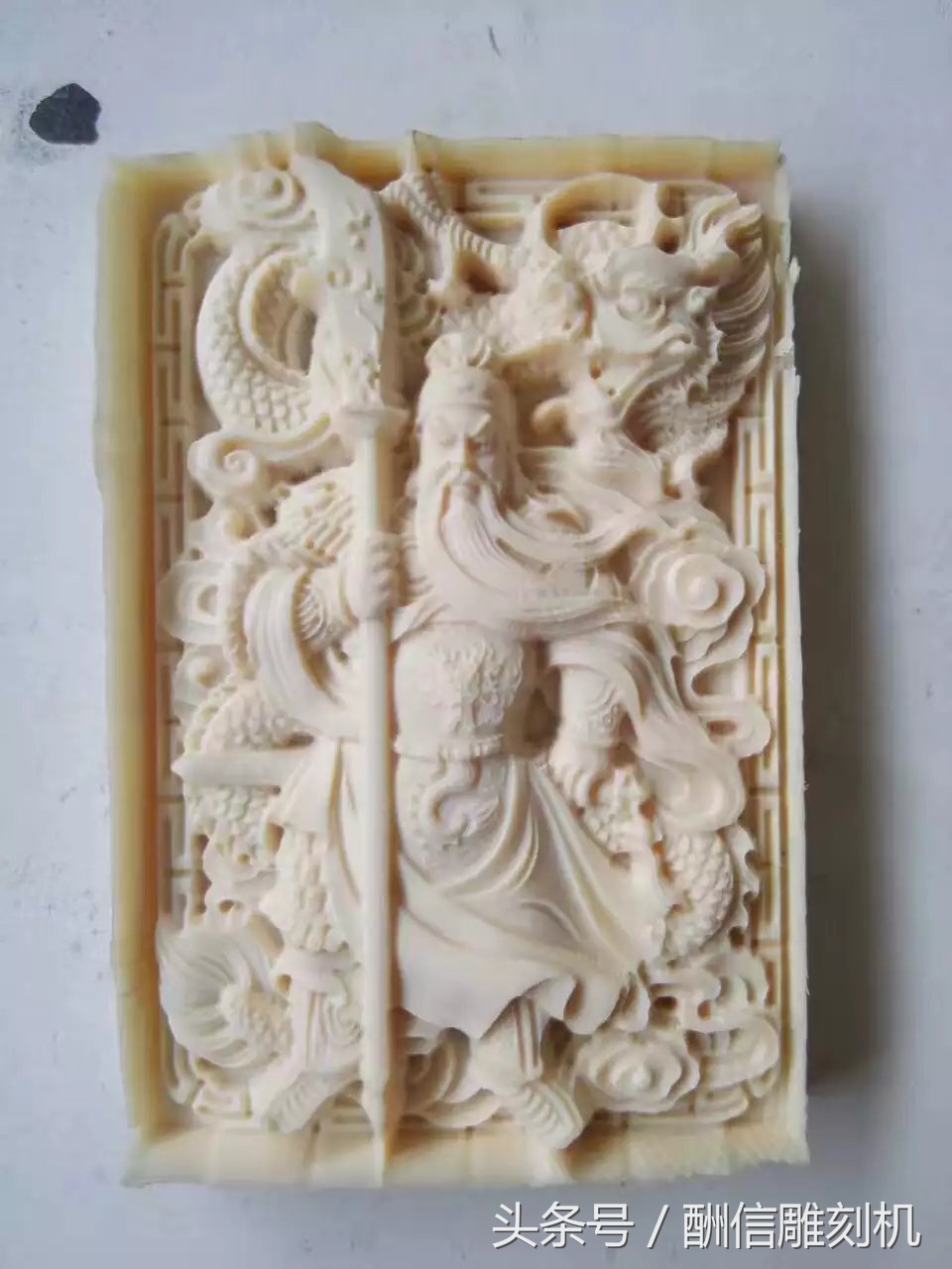 电脑雕刻机怎么操作,雕刻机的运用