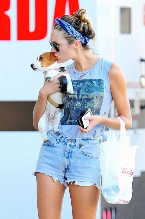 秋天不可缺少的元素,秋天不可缺少的一件衬衫