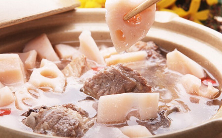 如何预防老年斑和黄褐斑,如何预防老年斑最有效方法