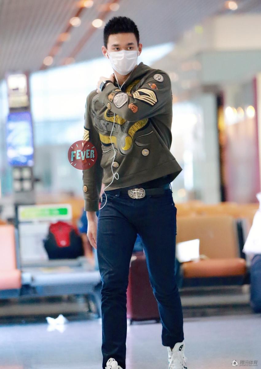 孙杨年薪多少万元,孙杨拿了多少块金牌