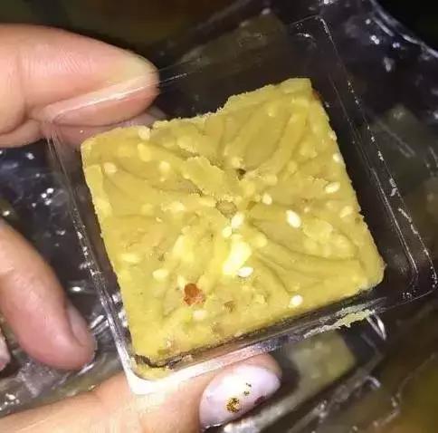 狗屎糕是什么,狗屎糕榴莲味