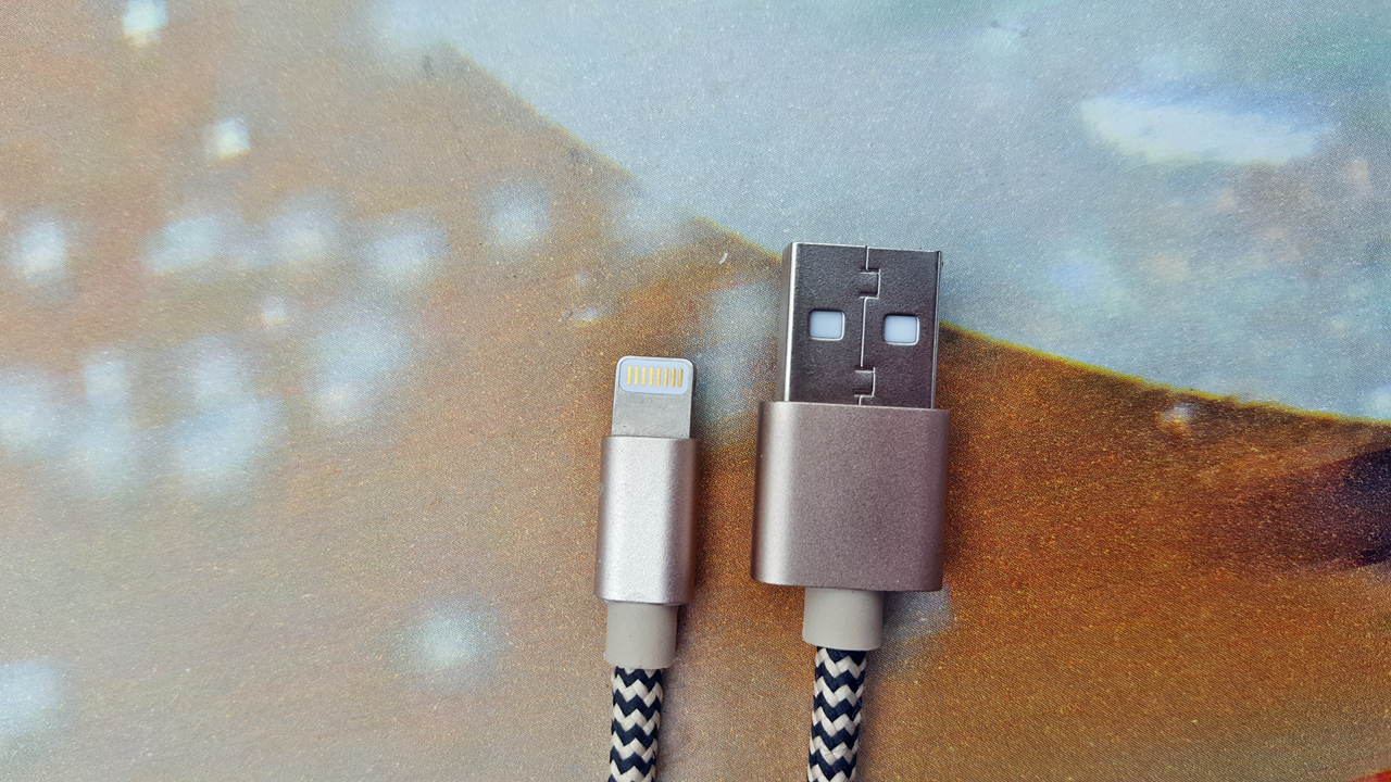 图拉斯的pd快充线有没有mfi认证,图拉斯苹果充电数据线转接头