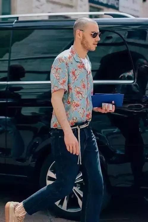 男装痞帅街拍西装杀,街拍成熟男装搭配图