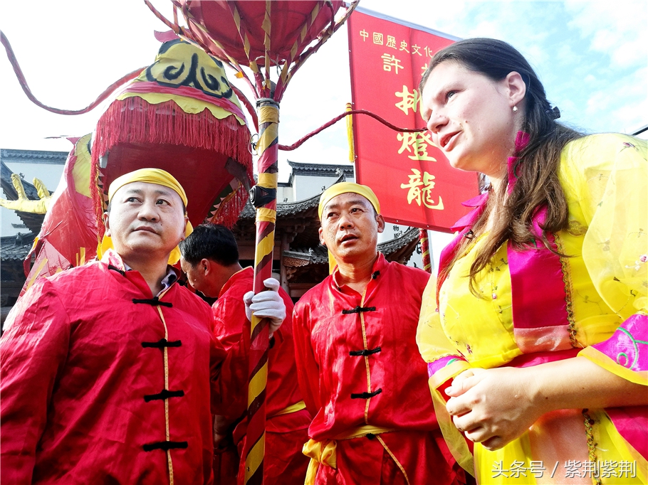 丁香姑娘的油纸伞,黄山黎阳in巷客栈