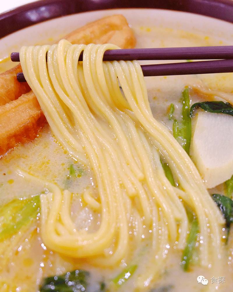 我吃遍10步可见的麻辣烫，做出了这篇测评