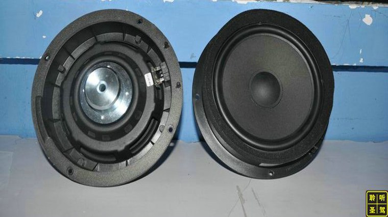 几百万豪车的原车喇叭又长什么样子呢？欢迎吐槽