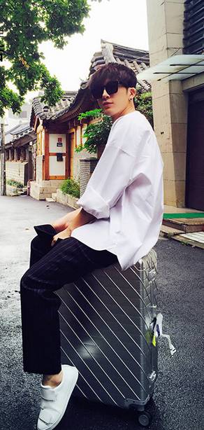 井柏然广告行李箱,井柏然同款19bag什么尺寸