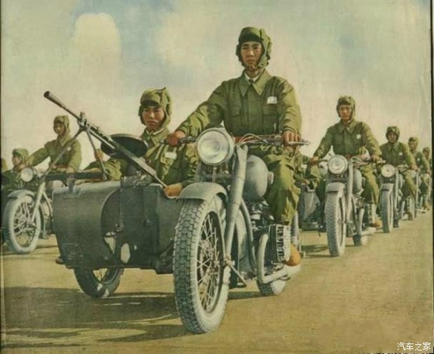宋楠：评解放军嘉陵600*用军**摩托及技战术