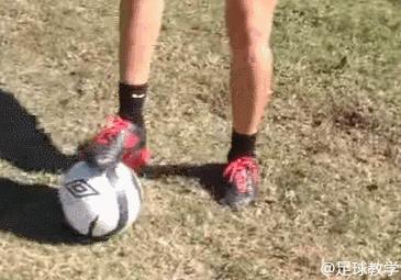 日本足球青训控球必练,足球怎么练习运球速度和控球稳定