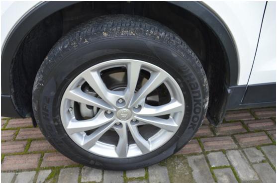 奔腾x80最新试驾视频,2019款奔腾x80谍照