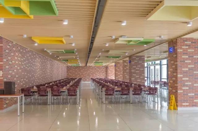 为什么它被评为苏州最幸福校园?看完这条微信我服了