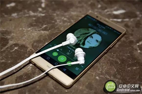 周杰伦耳机音质测评,周杰伦调音耳机哪个系列好