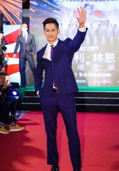 比利林恩4k超清视频,比利林恩的中场战事120帧爱奇艺