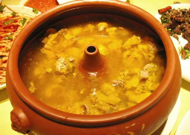 11月机票白菜价错峰出游正当时,重庆4月特价机票