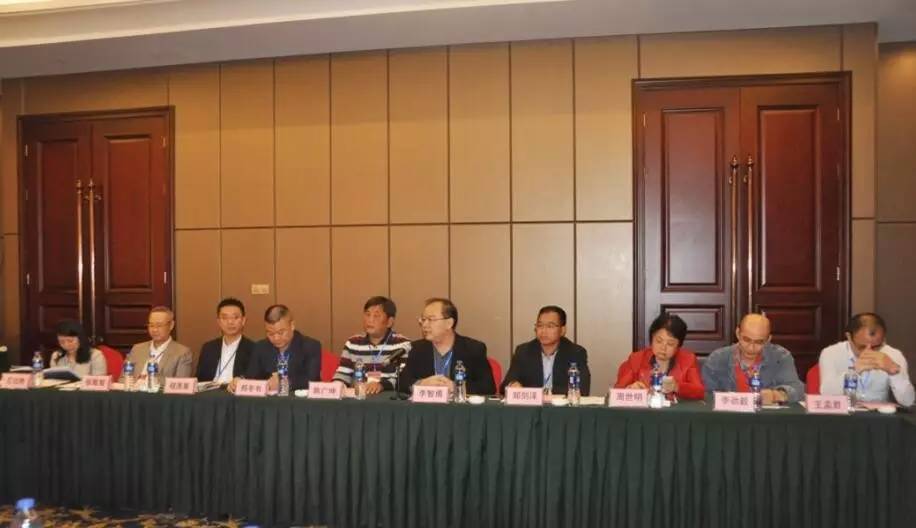 游南湖，谈智造，共发展：2016东莞智造引领计划之嘉兴南湖行活动圆满结束