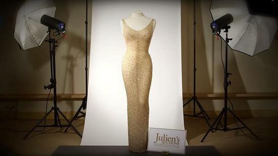 玛丽莲梦露裙子值多少元,玛丽莲梦露连衣裙多少人民币