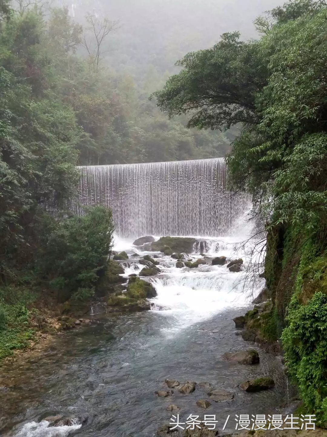 贵州黔南荔波小七孔无滤镜,贵州黔南州荔波县小七孔