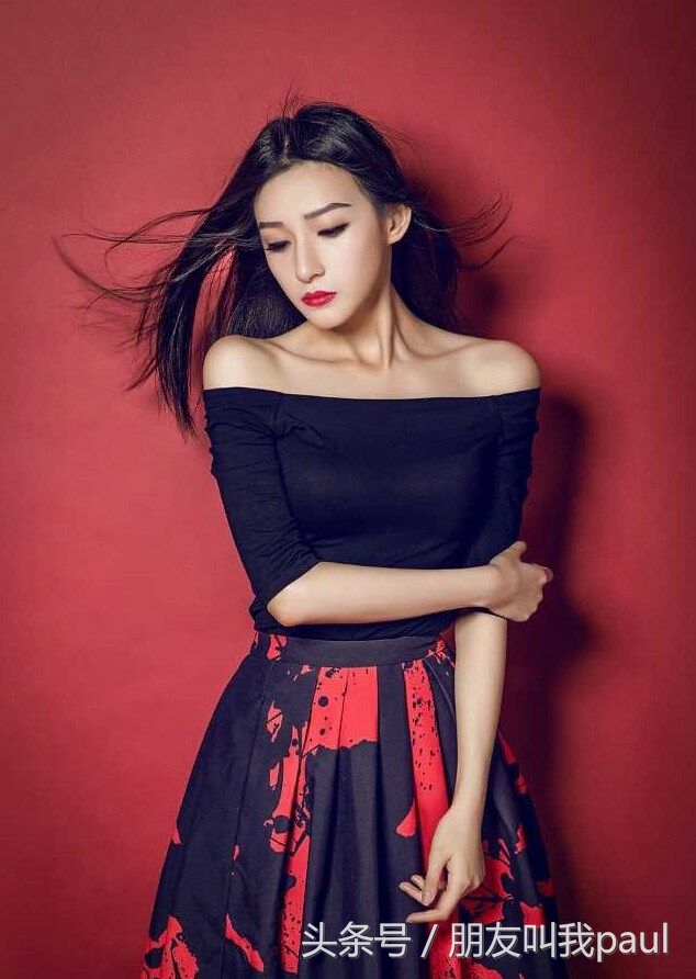 陪你看球的女生,美女主播陪你看球