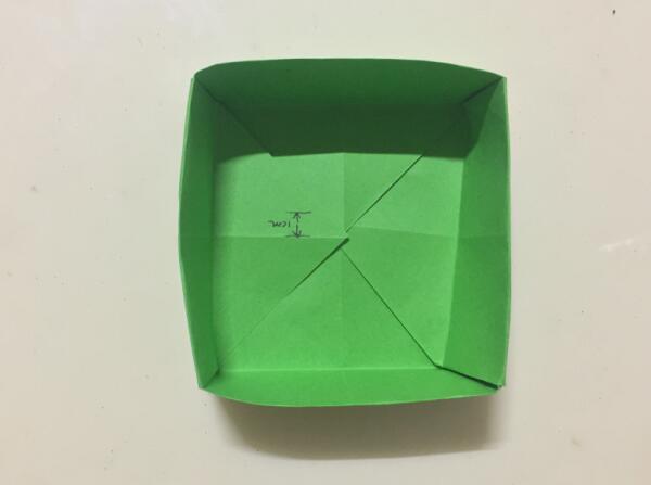 带盖子的盒子简单折纸,正方体盒子折纸教程简单