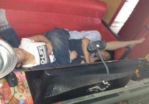 猴皮筋魔术穿手指,猴皮筋穿手魔术