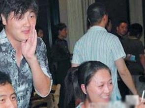 那英、赵薇、张子萱，说说娱乐圈里的那些女烟鬼