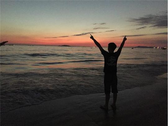 拖家带口去大城市,三亚东方夏威夷