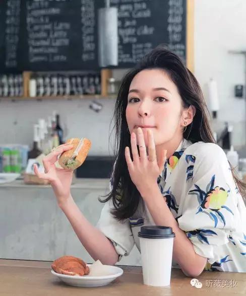 森绘梨佳日杂唇色推荐,森绘梨佳唇色教程