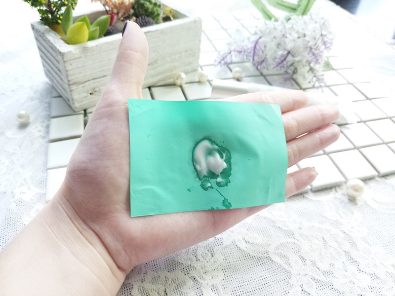 入门级干纹眼霜推荐,测评眼霜25岁最好用的