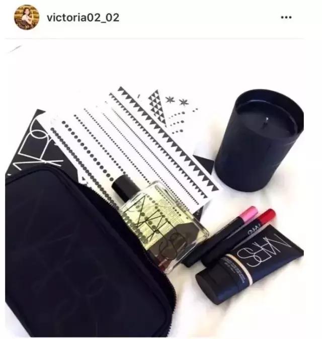 杨幂口红迪奥,杨幂钟爱平价货