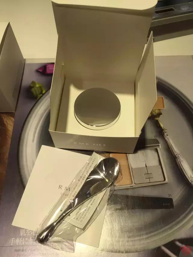 眼霜用对了才有效果,眼霜排名十大公认好用的眼霜平价