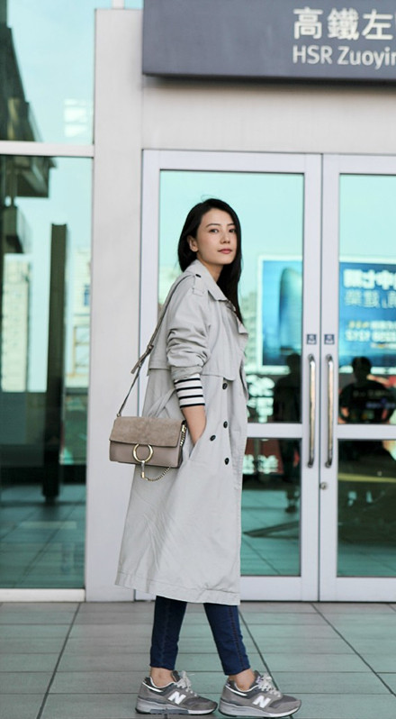 杨幂唐嫣同款针织长靴,杨幂倪妮同款中式羽绒服