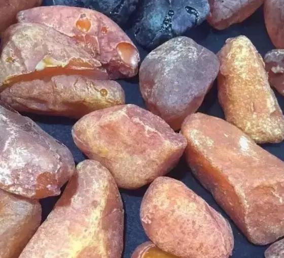 塑料制假蜜蜡,文玩假蜜蜡