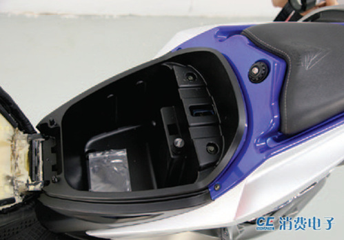 爱玛电动车测评,爱玛电动车试驾视频