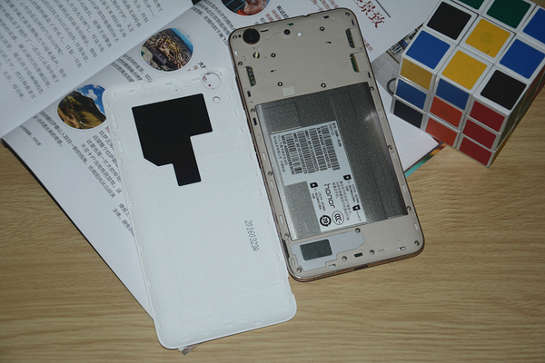 荣耀5a拆机教程,荣耀畅玩5a拆机视频教程