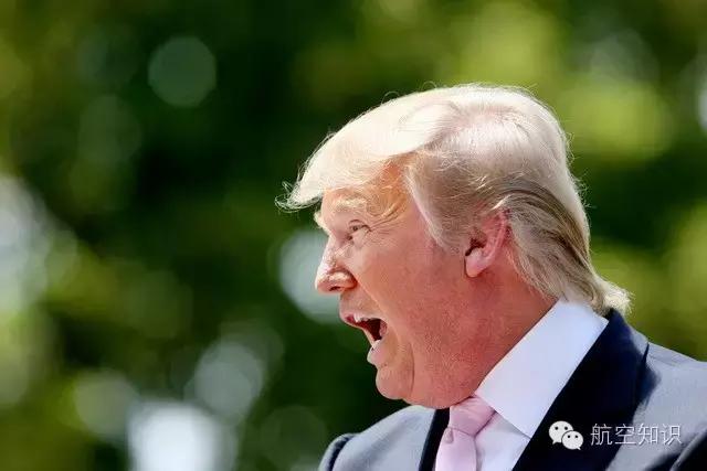 特朗普的飞机到底有多豪华,特朗普北京机场