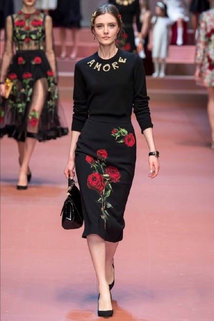 dg杜嘉班纳是奢侈品吗,dg杜嘉班纳多少钱