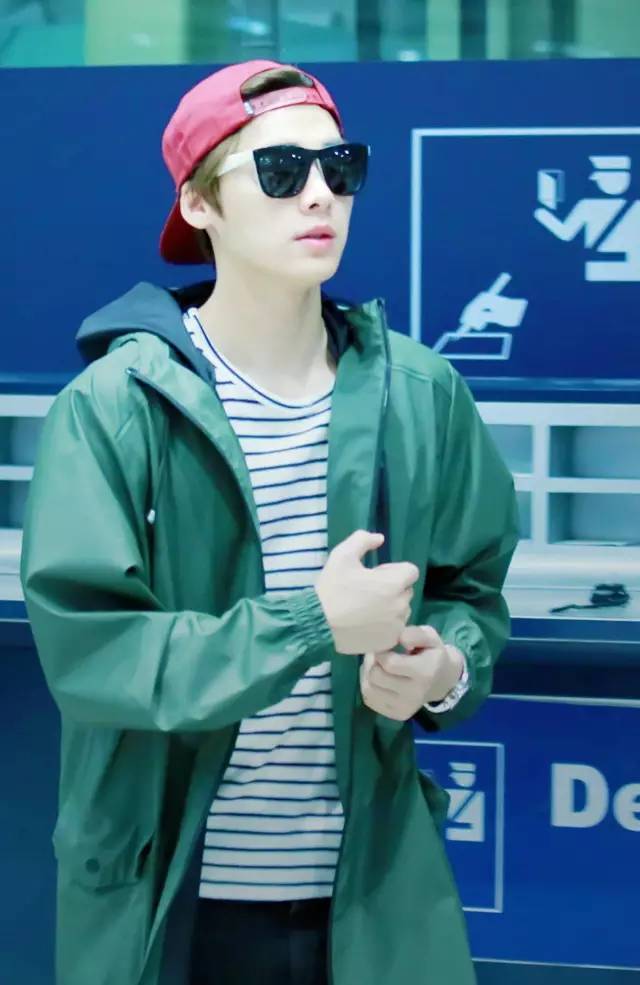 教你这5种时髦穿搭,别穿得像个小孩子了穿搭推荐