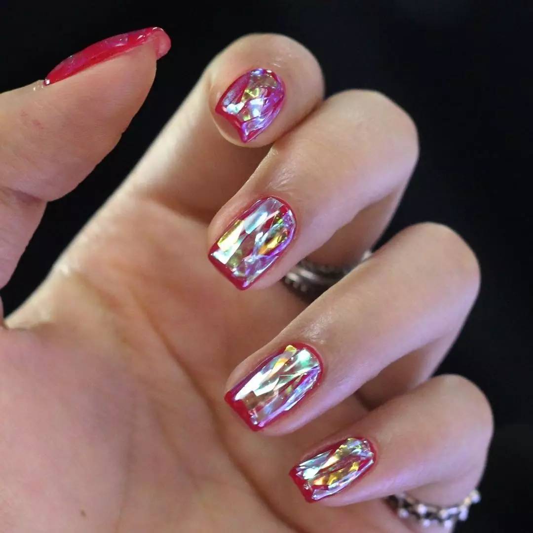 梅子色和冬日绝配眼妆教程,教你化妆的东西