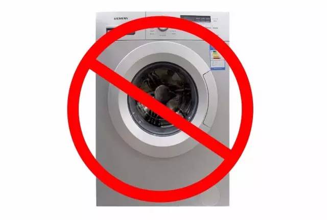 用什么洗羊毛衫不缩水还蓬松,哪种方式洗涤羊毛衫更合适