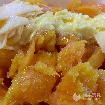 芝士焗红薯微波炉,芝士焗红薯球做法