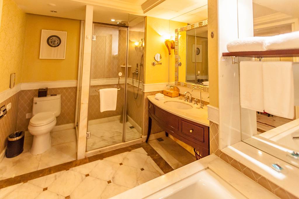 距离杭州仅30公里车程,距离杭州一小时车程的景点